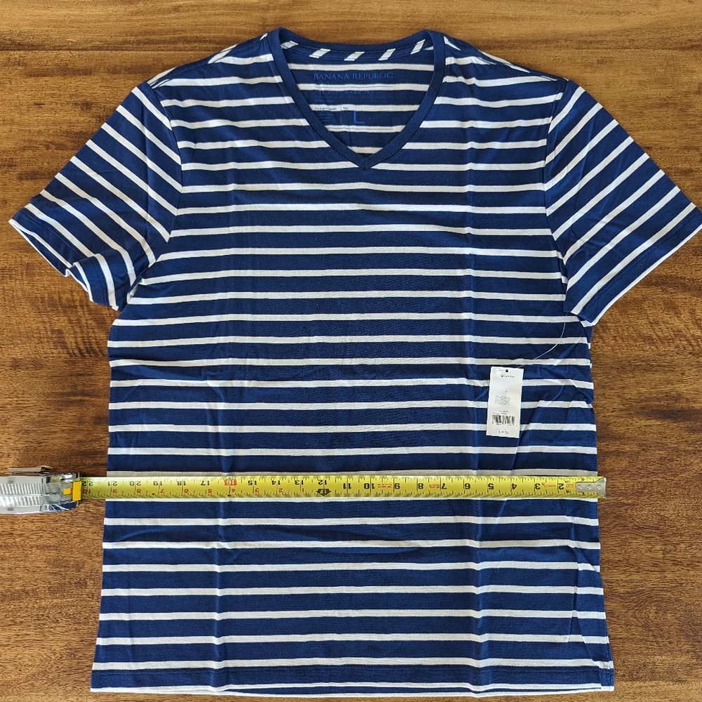 Banana Republic 'The Soft Wash' Tee-Shirt